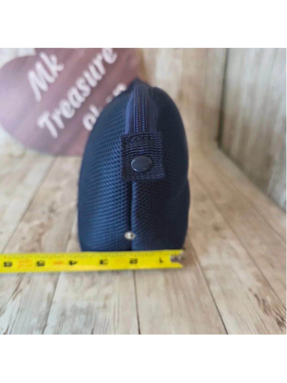 Women's Unbranded Navy Blue Mesh Cosmetic Bag NWOT